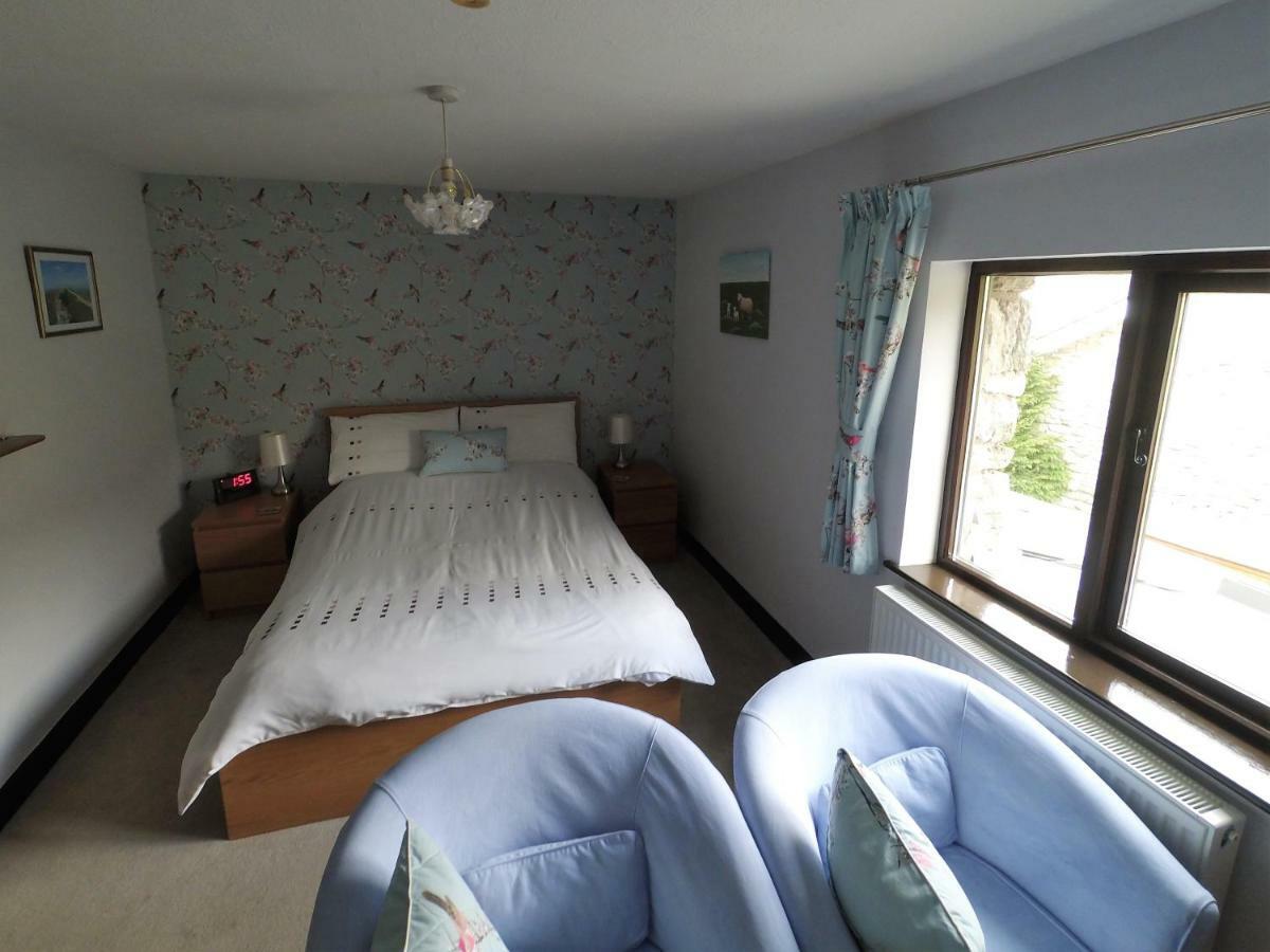 Scar Close Farmhouse Hotel Settle Eksteriør billede